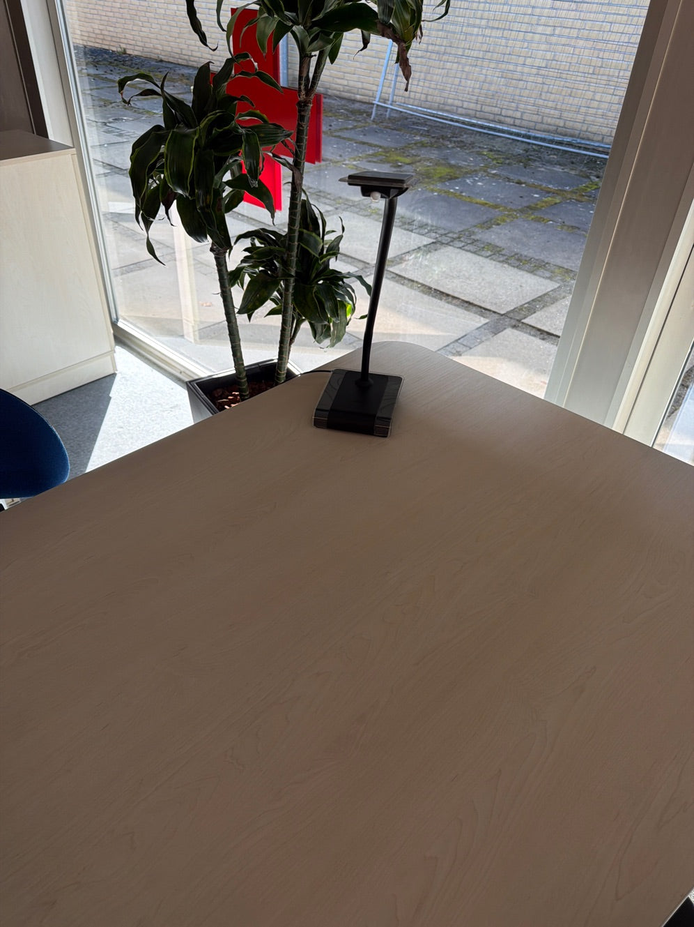 Unilux LED skrivebordslampe